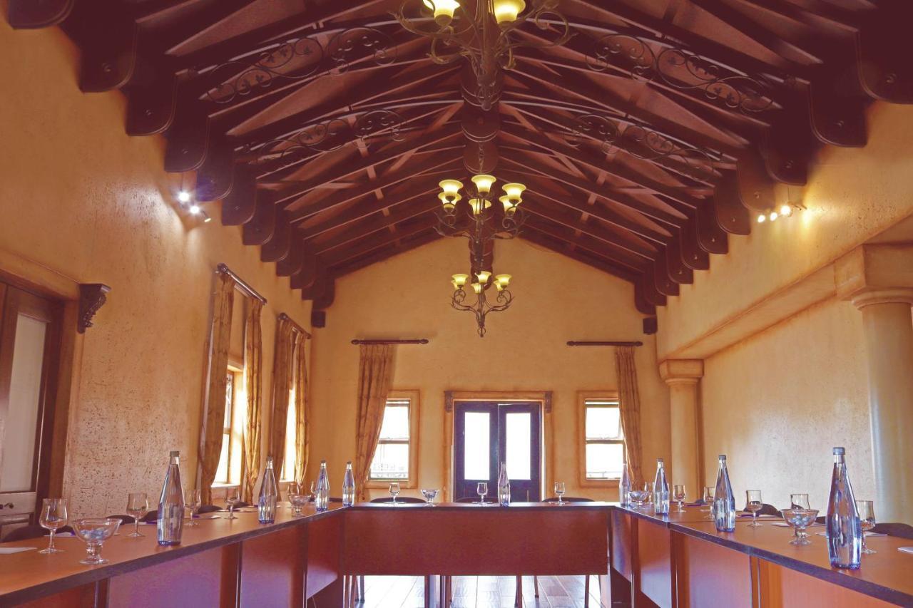 Casa Toscana Lodge Претория Екстериор снимка
