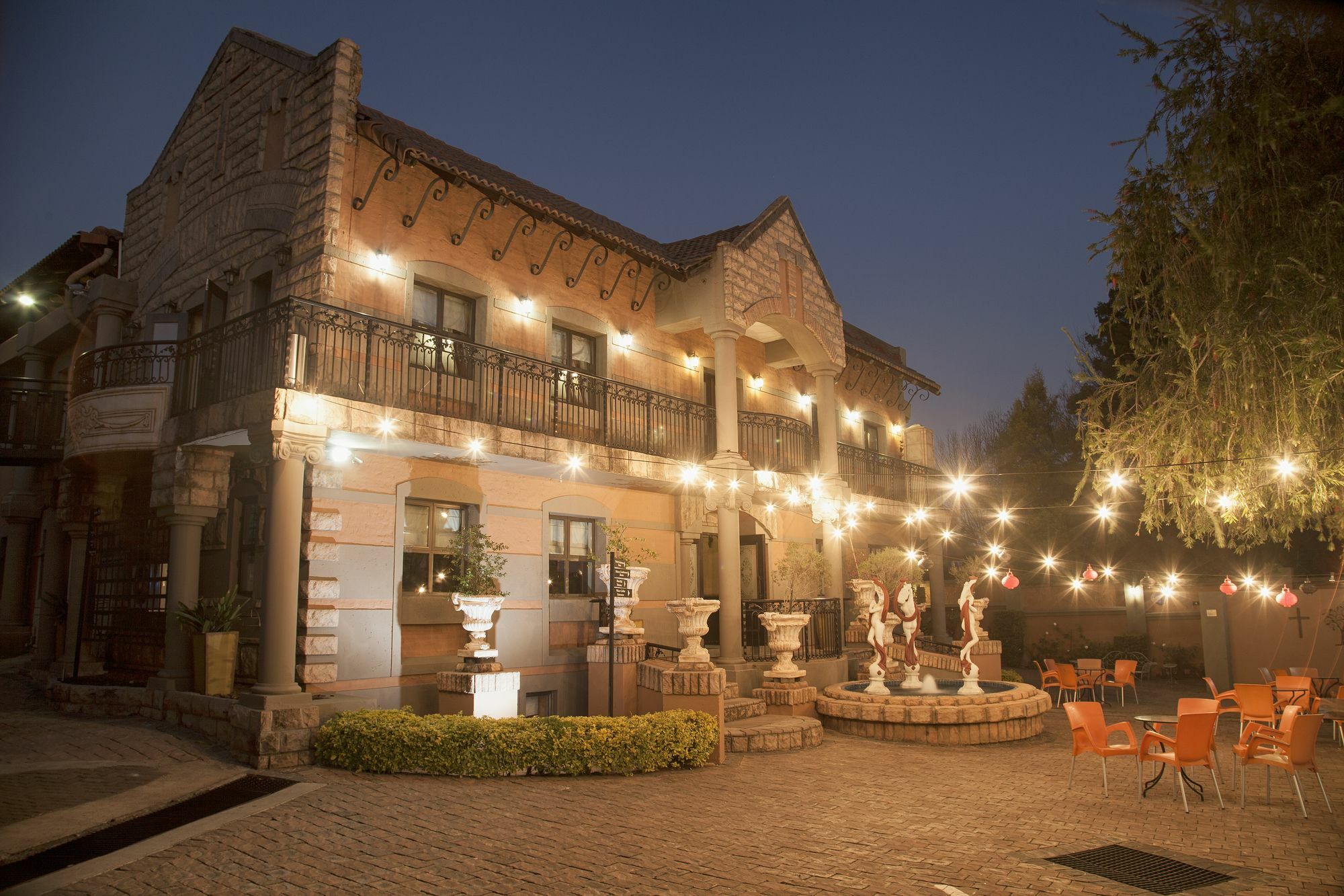 Casa Toscana Lodge Претория Екстериор снимка